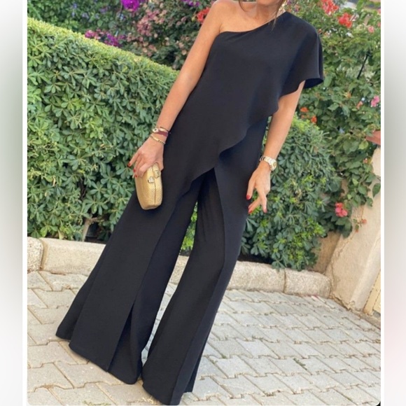 Alexia Admor Pants - Alexia Admor Black Jumpsuit NWT